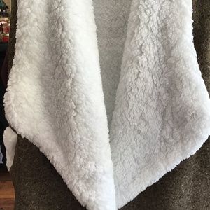 Sherpa Sweater Vest Tweed Beige Mix with White